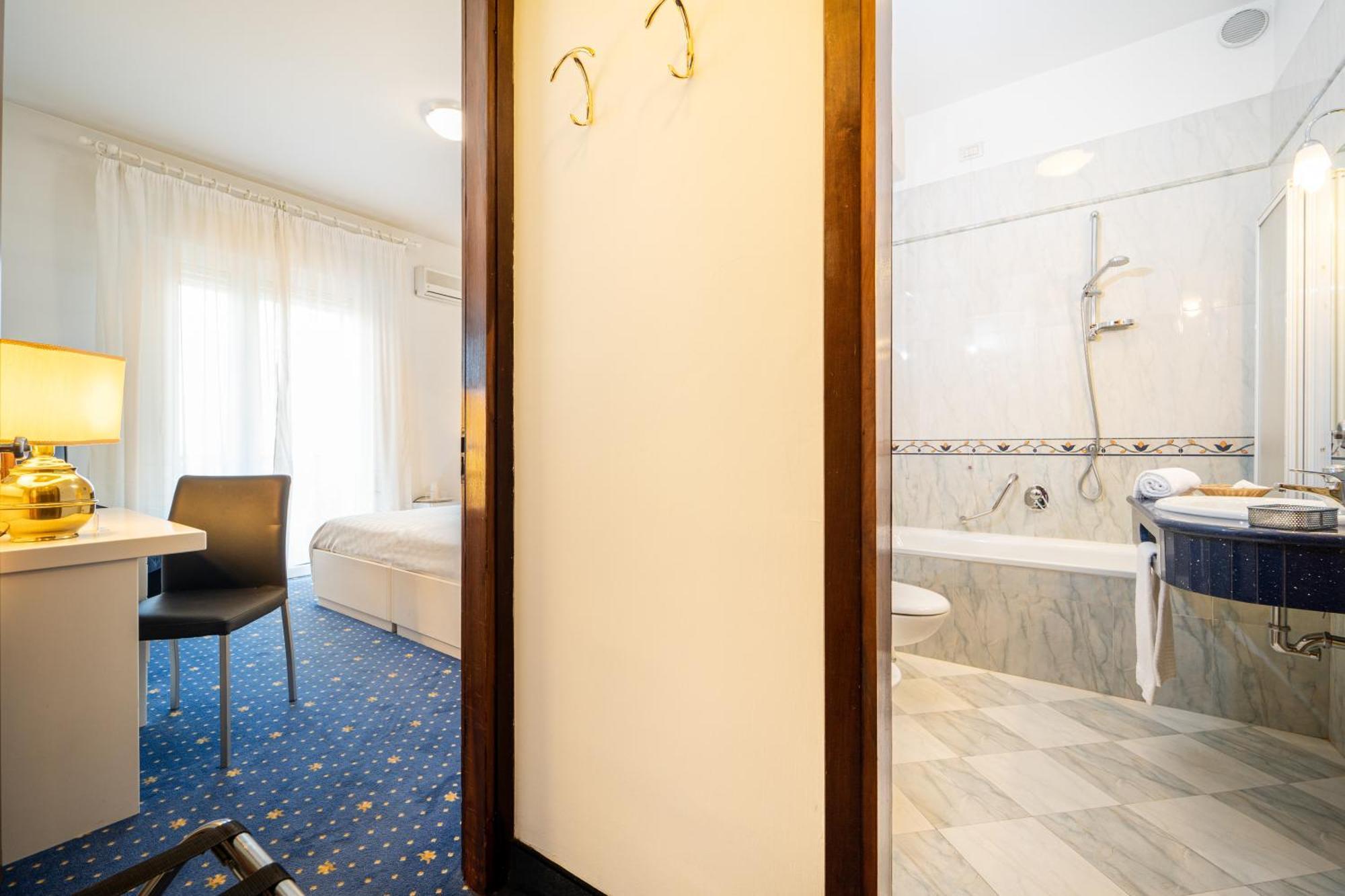 Hotel Ariston Molino Buja Abano Terme Bilik gambar